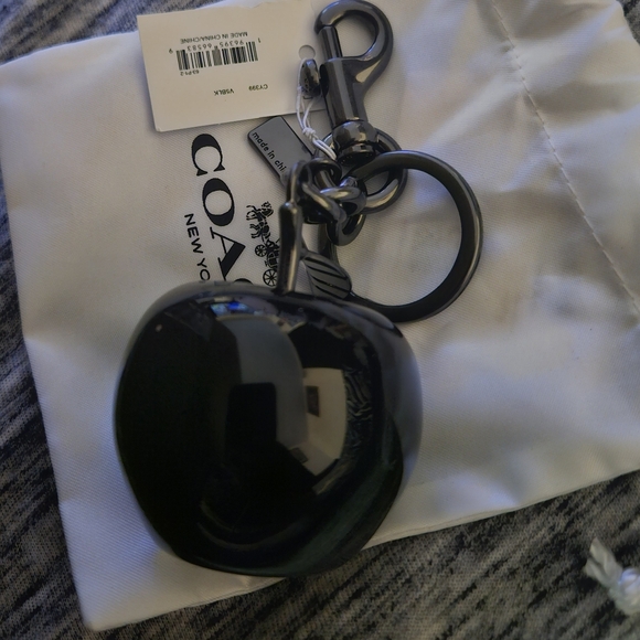 Coach charm - Picture 7 of 10